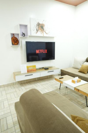 Prime location, ultra-central - OSU near Oxford St